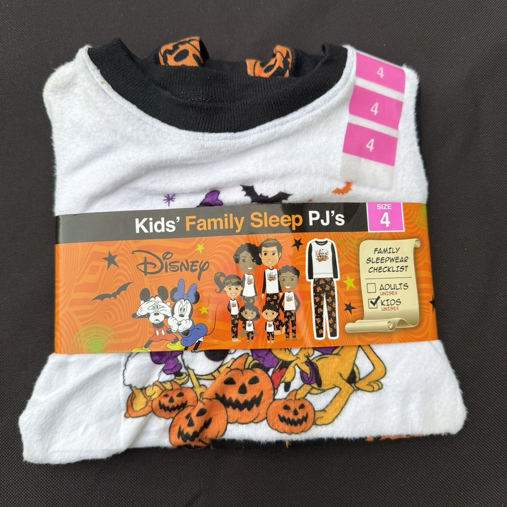 MICKEY MOUSE & GANG HALLOWEEN 2 PC PJs SIZE 4T NWT‎ Family Matching Sleep Sets